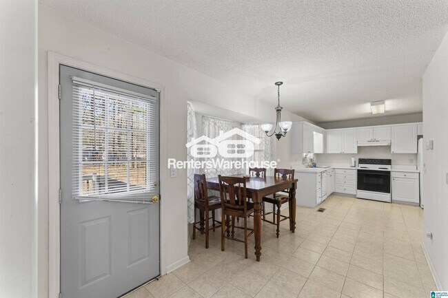 Foto del edificio - 3042 Wood Cir