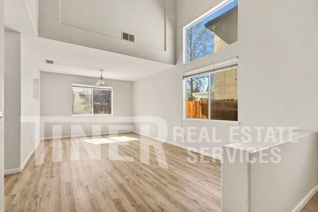 Foto del edificio - 11501 Pyrites Way