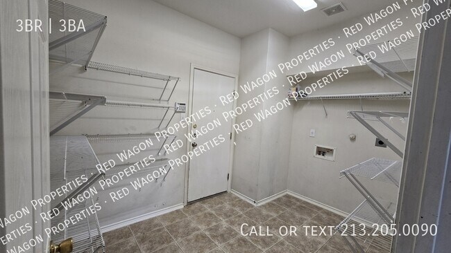 Building Photo - 16902 Graham Walk