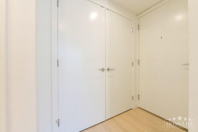 Building Photo - Brand New 1 Bedroom Condo at Flamingo One in Surrey Central