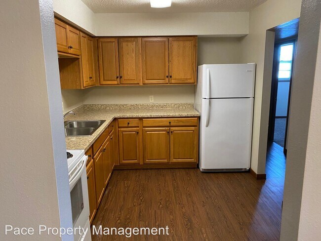 Building Photo - 2 br, 1 bath Apartment - 307 N. Corn Street