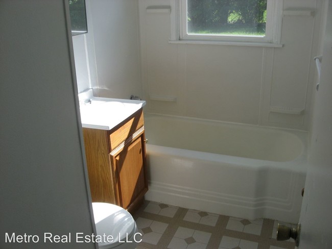 Building Photo - 4410 Werling Dr