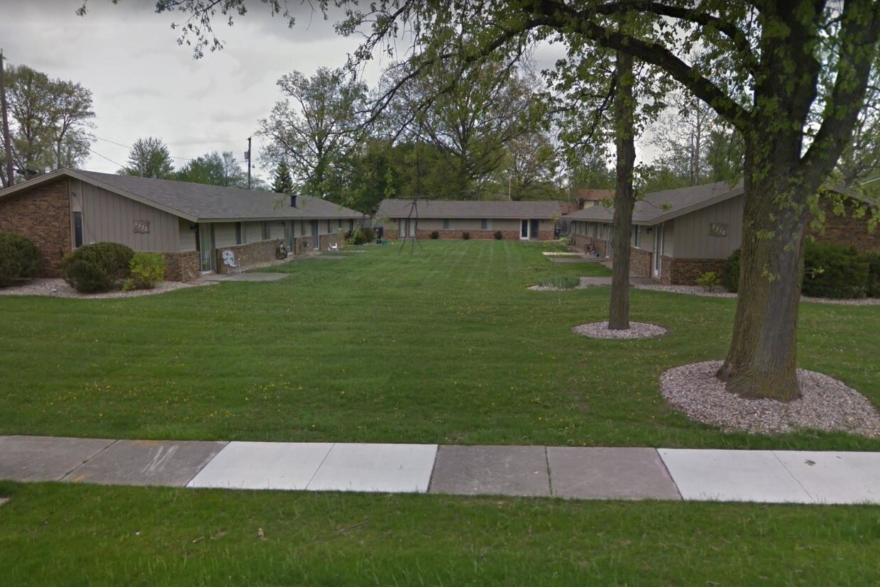 Primary Photo - 3310 Hobson Rd