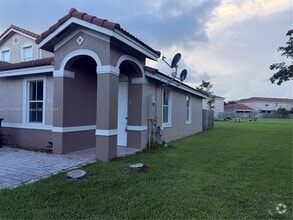 Building Photo - 13745 SW 276th St