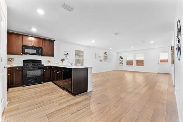 Foto del edificio - 1701 Madison Dr