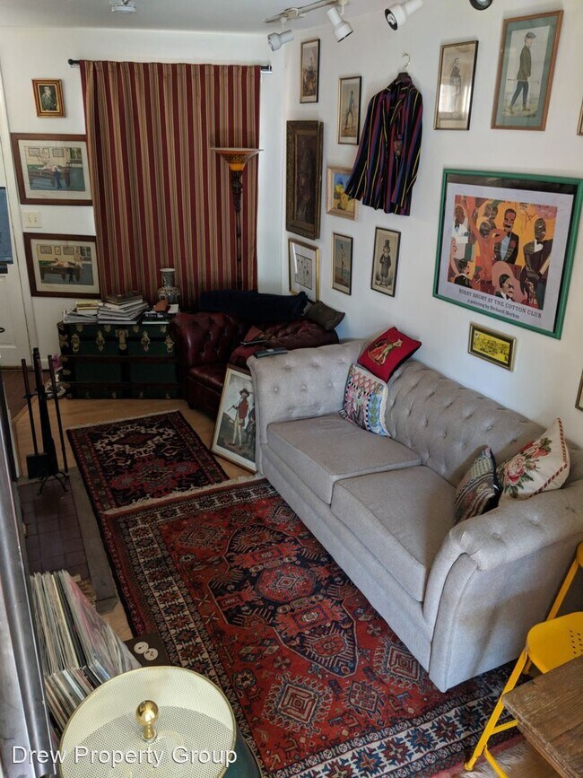 Building Photo - 2 br, 1 bath House - 1529 27th St NW