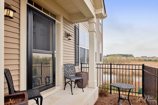 Building Photo - 9870 Williams Dr