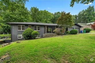 Building Photo - 2661 Fleur De Lis Pl