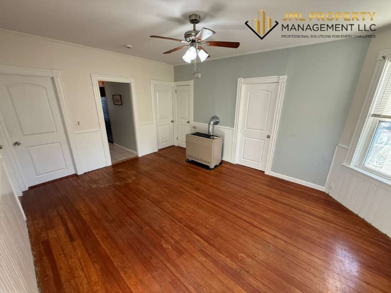 Photo - 121 Irving St (Fall River, MA)