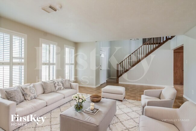Building Photo - 21419 Park Willow Dr