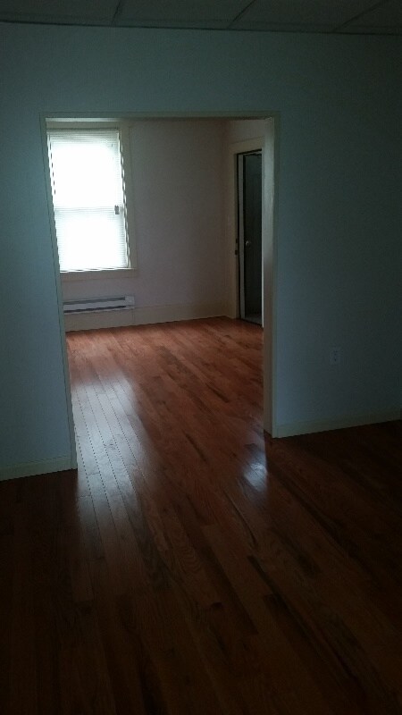 Dinning & Living room - 405 S 6th St