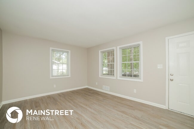 Building Photo - 436 Voyles Dr