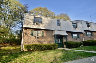 Building Photo - 48 Enid St