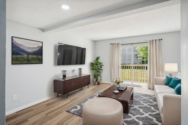 Foto del edificio - Walden Ridge Townhomes