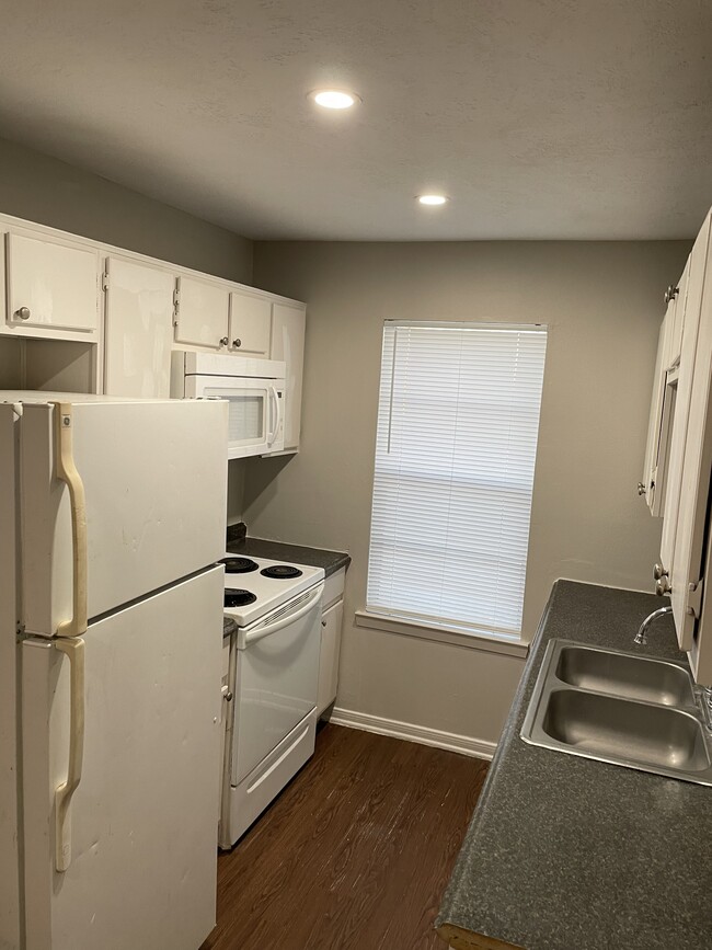 2903 Prairie Flower Cir, Bryan, TX 77802 Townhome Rentals in Bryan TX