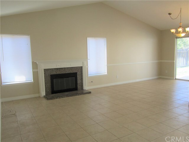 Building Photo - 25616 Fir Ave