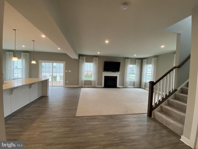 Building Photo - 712 Wallasey Dr