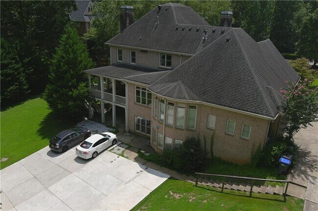 Foto del edificio - 5167 Belmore Ct NE