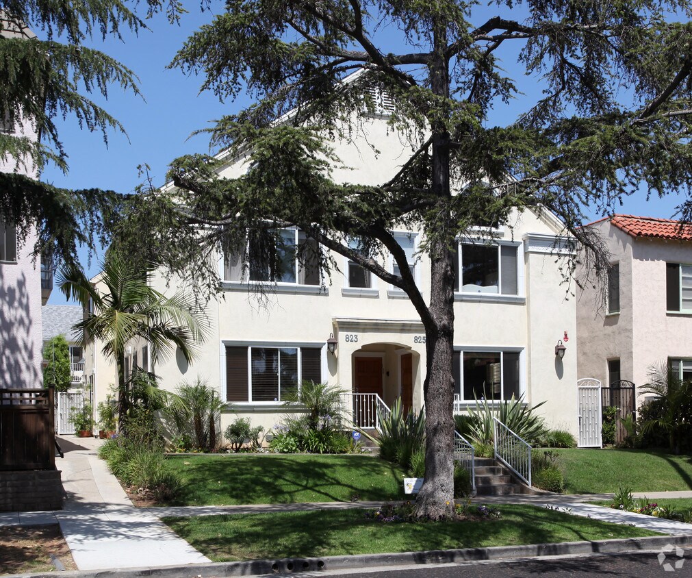 Foto principal - 823-825 12th St