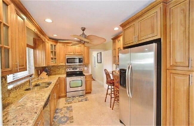 Foto del edificio - 361 SW 60th Ave