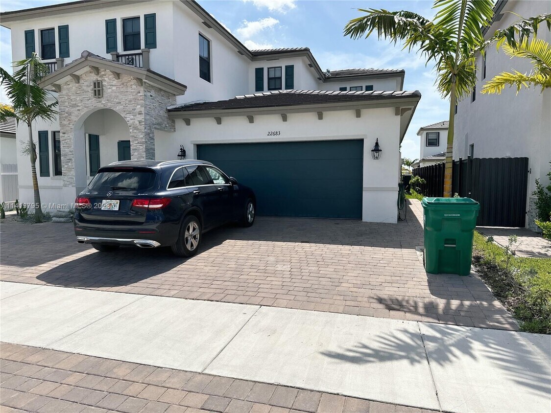 22683 SW 131st Ave, Goulds, FL 33170 House Rental in Goulds, FL