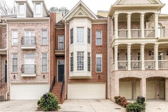 Building Photo - 1434 Wembley Ct NE