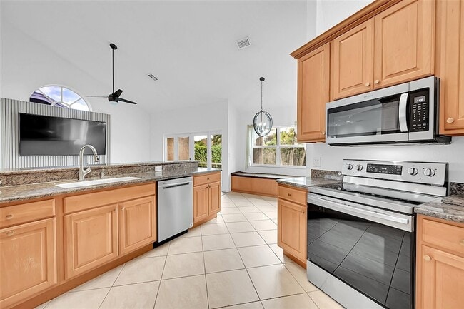 Building Photo - 4414 NW 52nd St