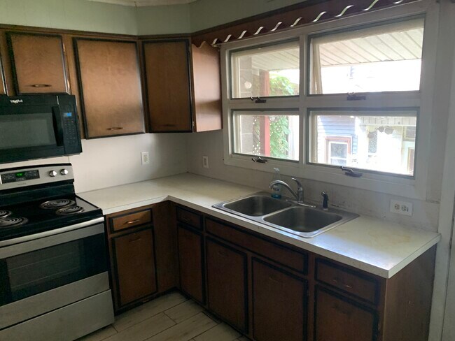 Foto del edificio - 217 E Mahanoy St