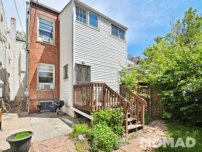 Building Photo - 1237 Lafayette St