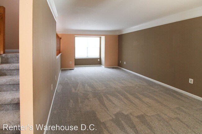 Building Photo - 4 br, 4 bath House - 7416 Wilma Lane