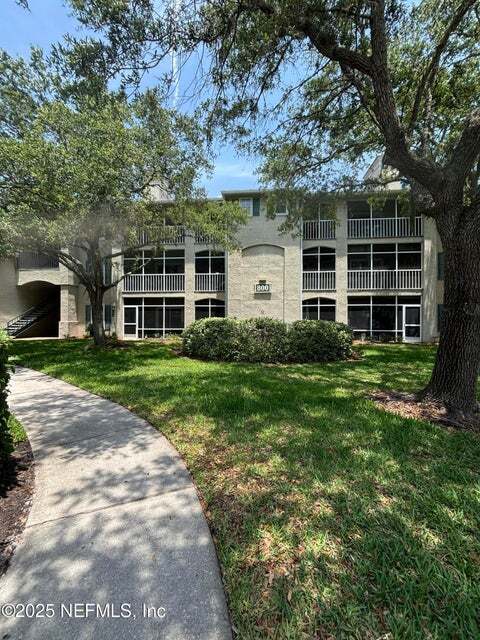 Building Photo - 800 Ironwood Dr