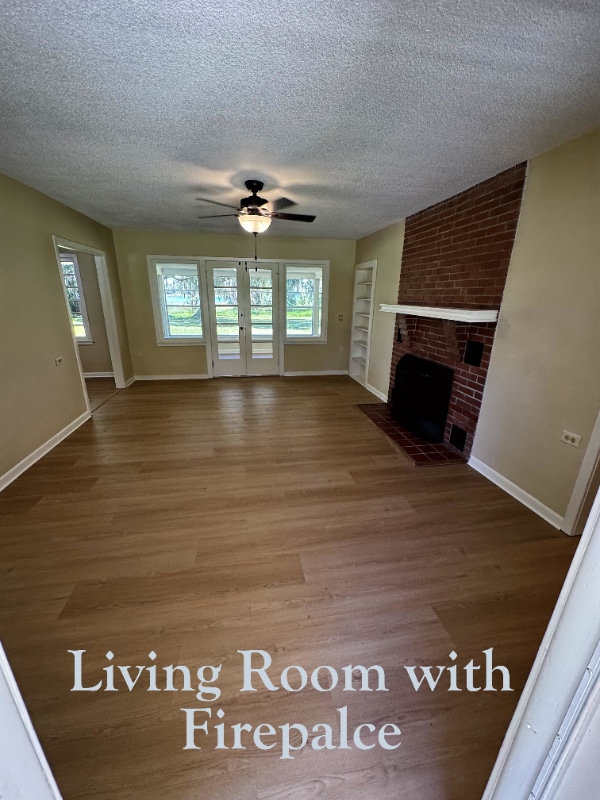 Building Photo - 200 Chestnut St