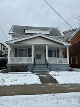 Building Photo - 800 London Rd