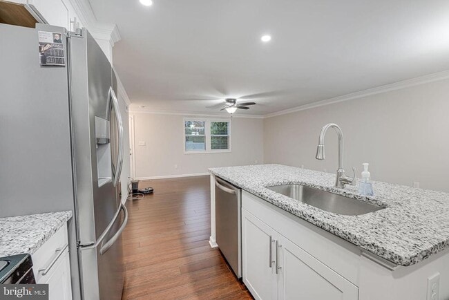 Building Photo - 3206 Shaw Park Ct