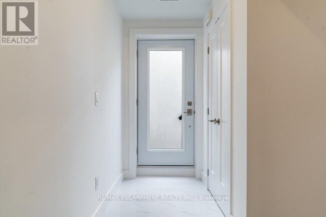 Building Photo - 29-29 Hadrian Dr