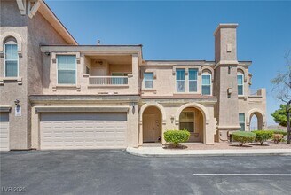 Building Photo - 10550 W Alexander Rd