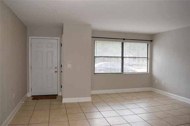 Foto del edificio - 7423 SW 42nd Pl
