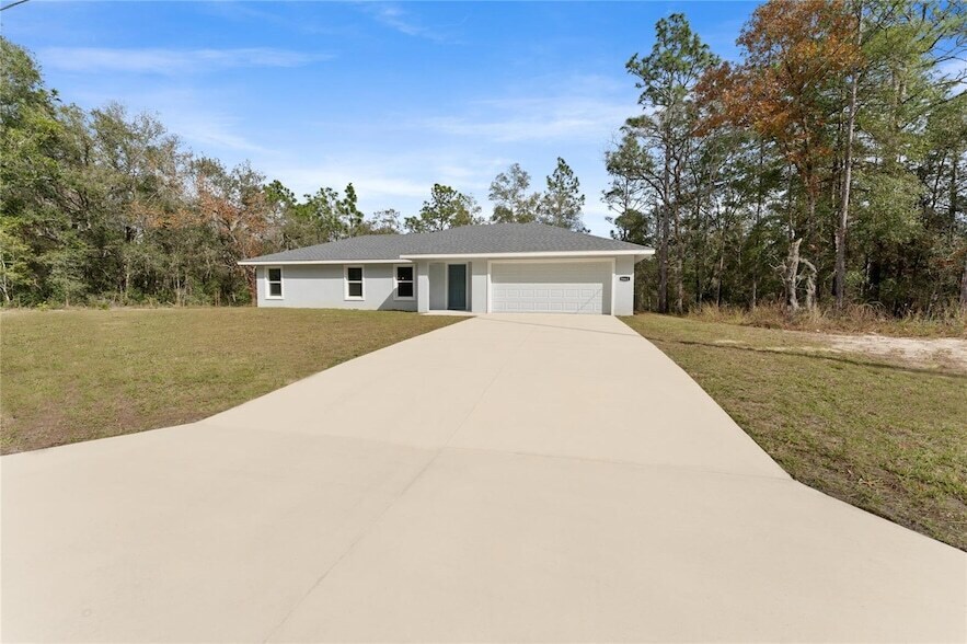 Primary Photo - 9461 N Sandree Dr