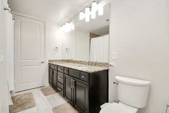 Building Photo - 2120 Kipling St