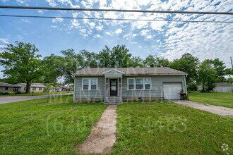 Building Photo - 109 N Buckeye St