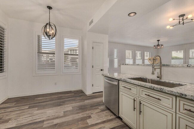 Foto del edificio - 15221 N Clubgate Dr
