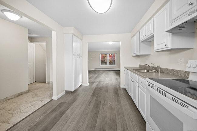 Foto del edificio - 145 Harbor Pond Dr