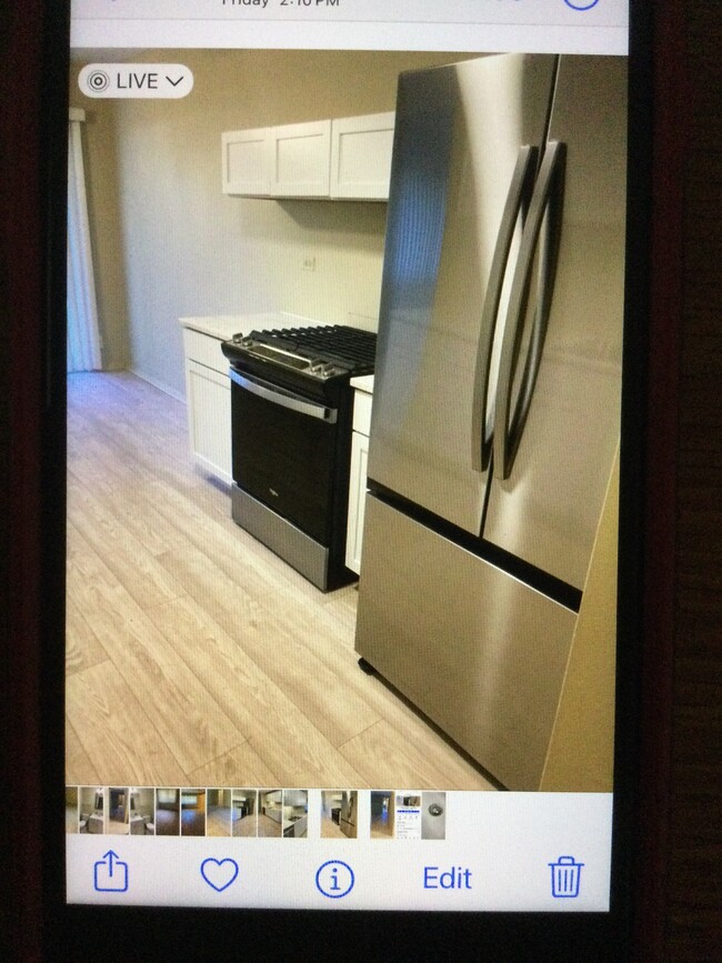 Building Photo - 2604 N Windsor Dr