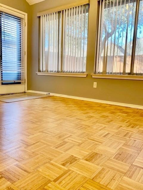 Foto del edificio - 4213 Red Spruce Ln