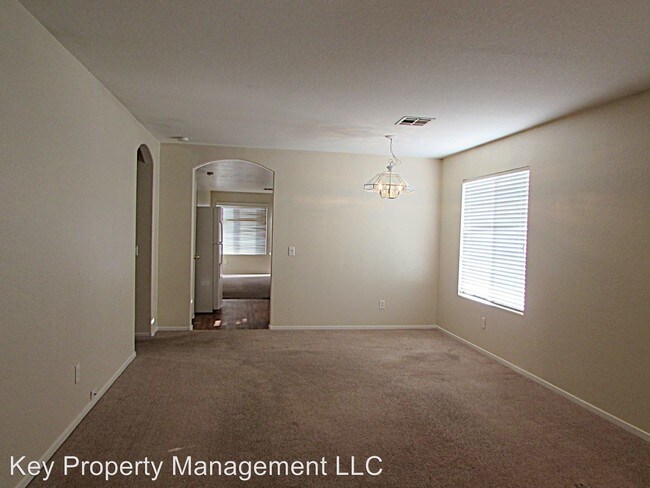 Building Photo - 3 br, 2 bath House - 5049 Nardini Ave