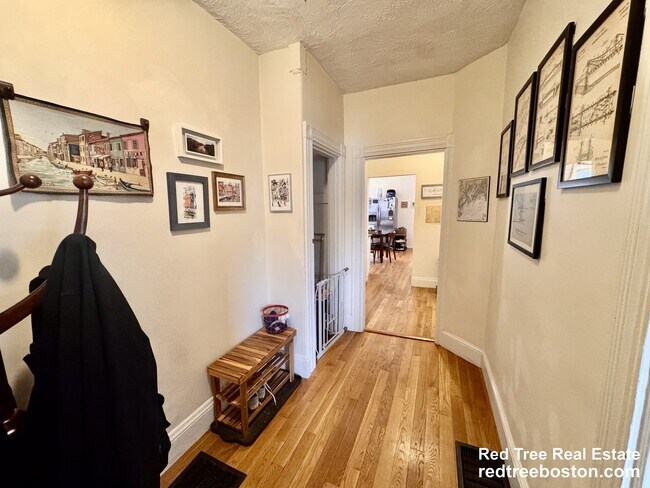 Foto del edificio - 30 Egleston St