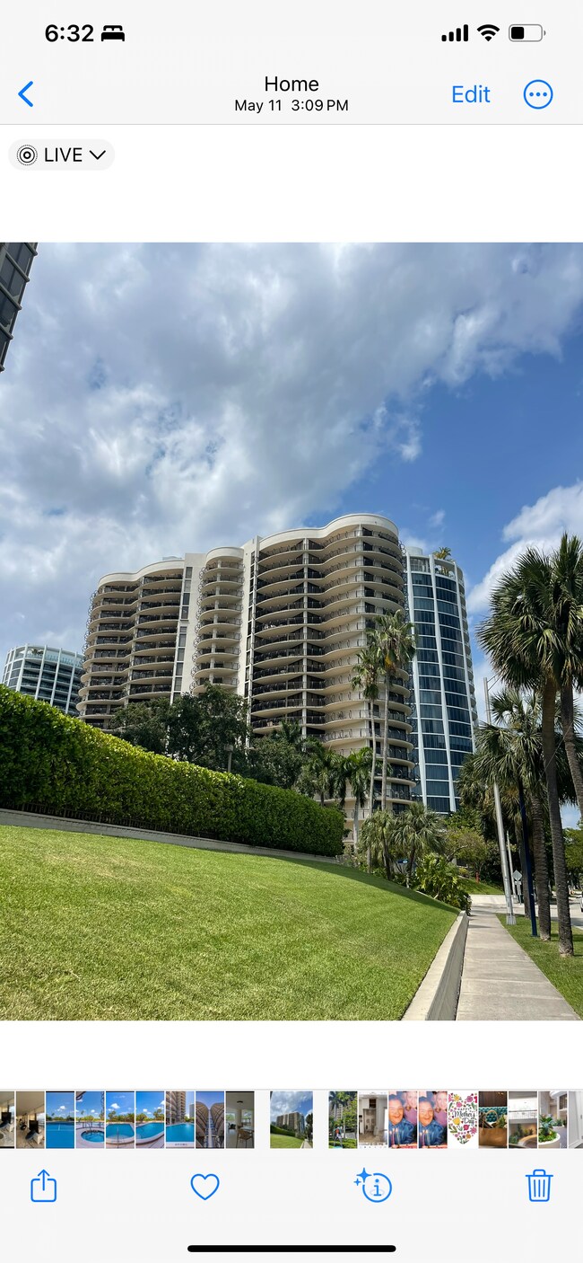 Foto del edificio - 2843 S Bayshore Dr