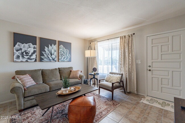 Foto del edificio - 12635 N La Montana Dr