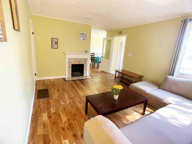 Photo du bâtiment - 111 Bonaventure Ave