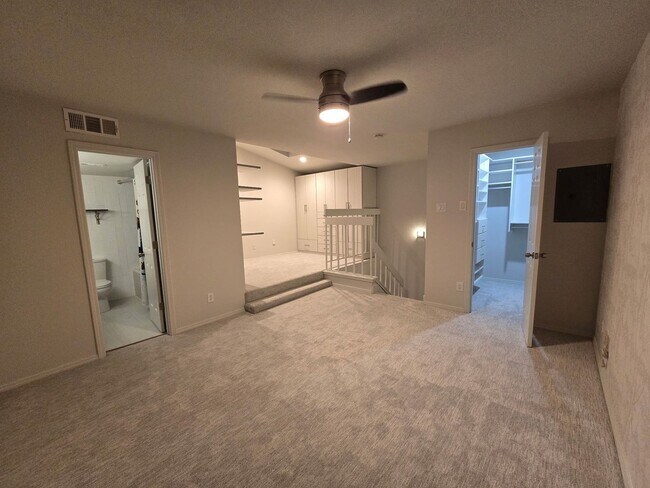 Foto del edificio - 5200 Martel Ave